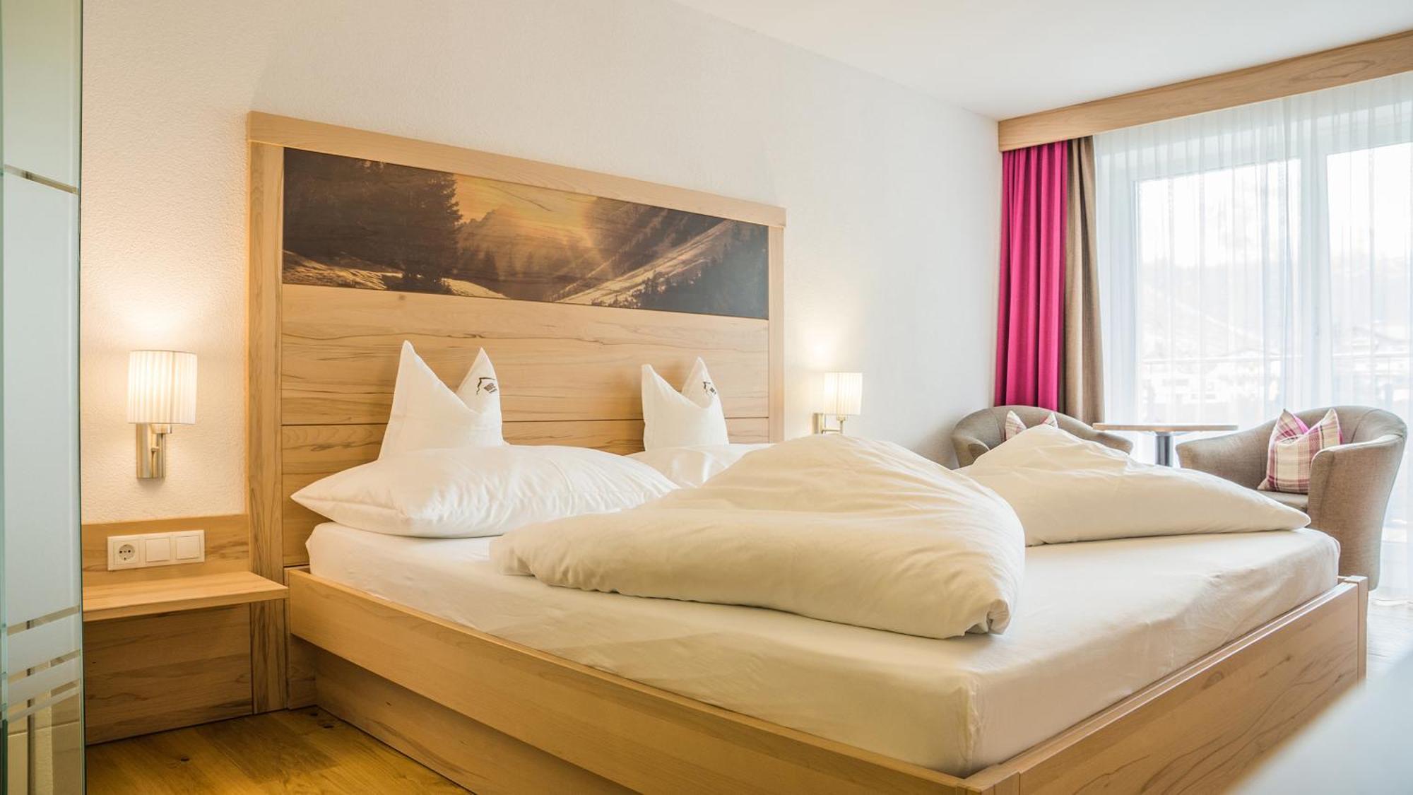 Alpinhotel Monte Superior - Silvretta Card Premium Betrieb Galtuer Exterior photo