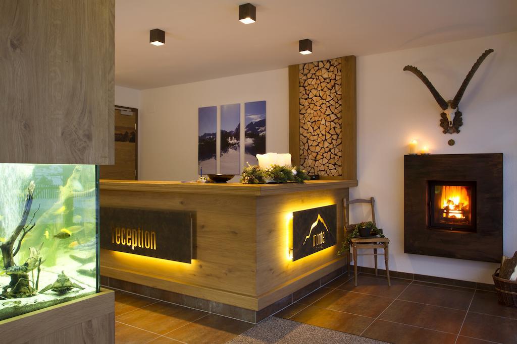 Alpinhotel Monte Superior - Silvretta Card Premium Betrieb Galtuer Exterior photo